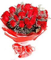 Ankara Sincan Etimesgut Çiçekçi firma ürünümüz şaşırtan güller çiçek buketi